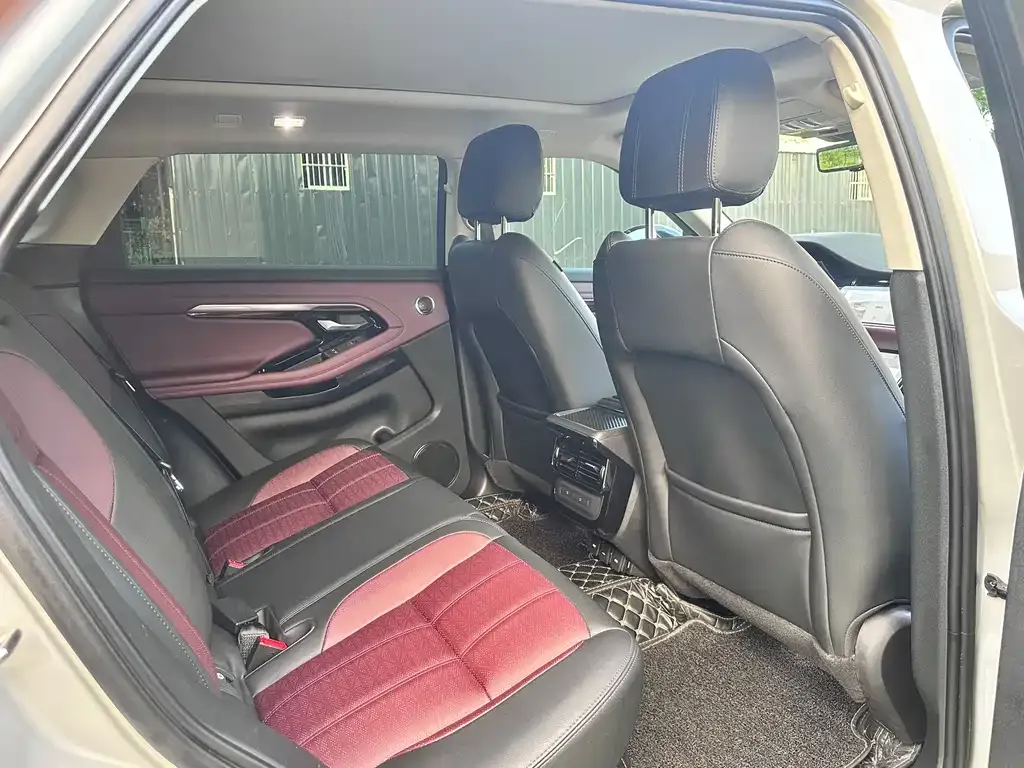 Land Rover Evoque — фото 4