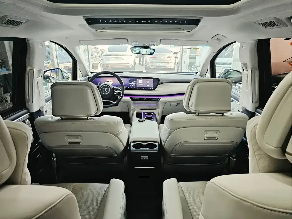 Buick GL8 Hybrid — фото 10