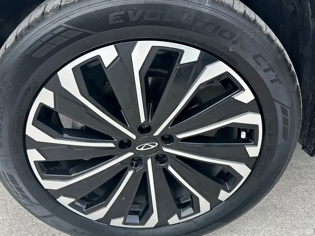 Chery Tiggo 9 — фото 10