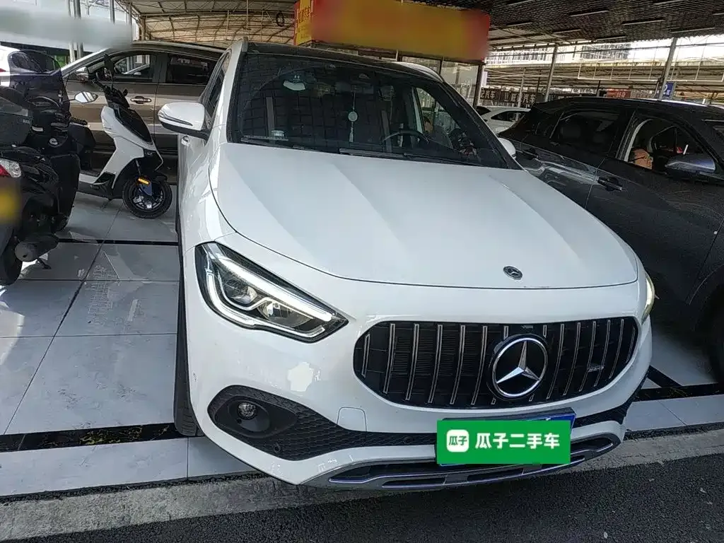 Mercedes-Benz GLA — фото 6