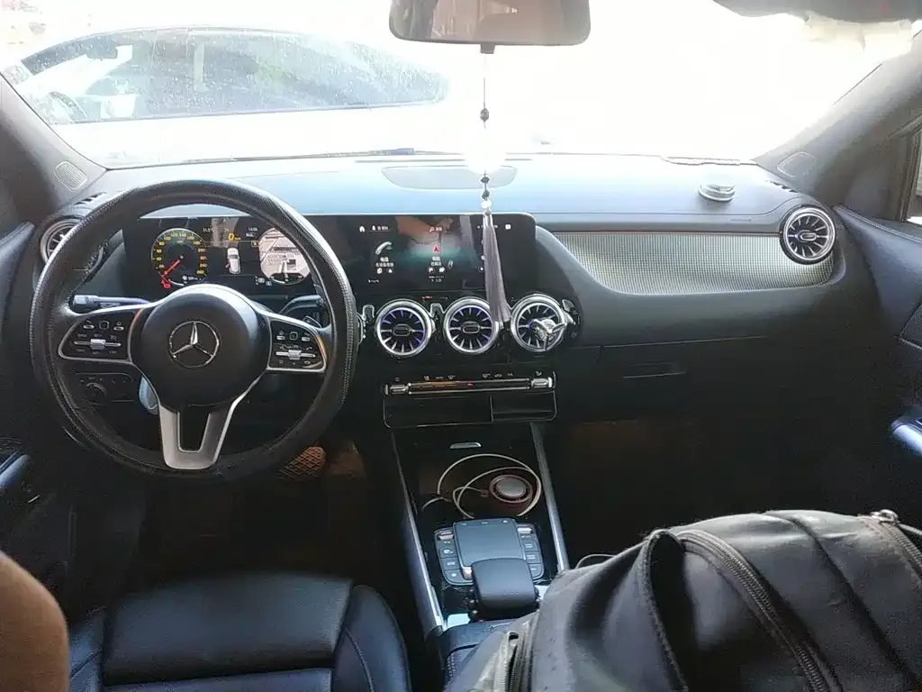 Mercedes-Benz GLA — фото 5