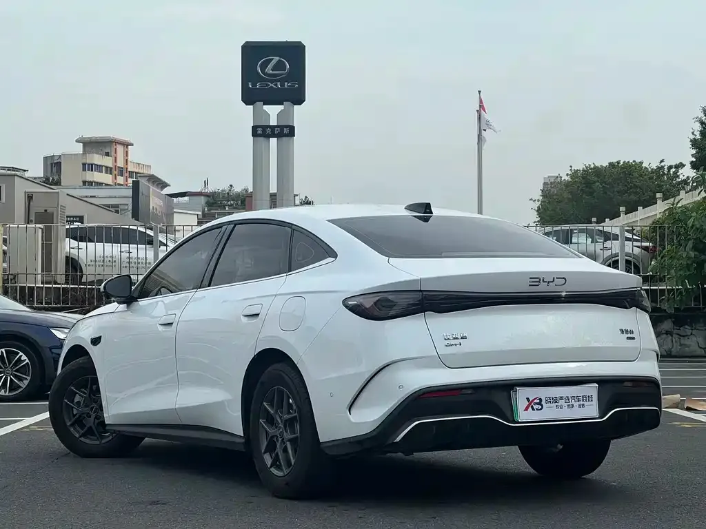 BYD Seal 06 — фото 9