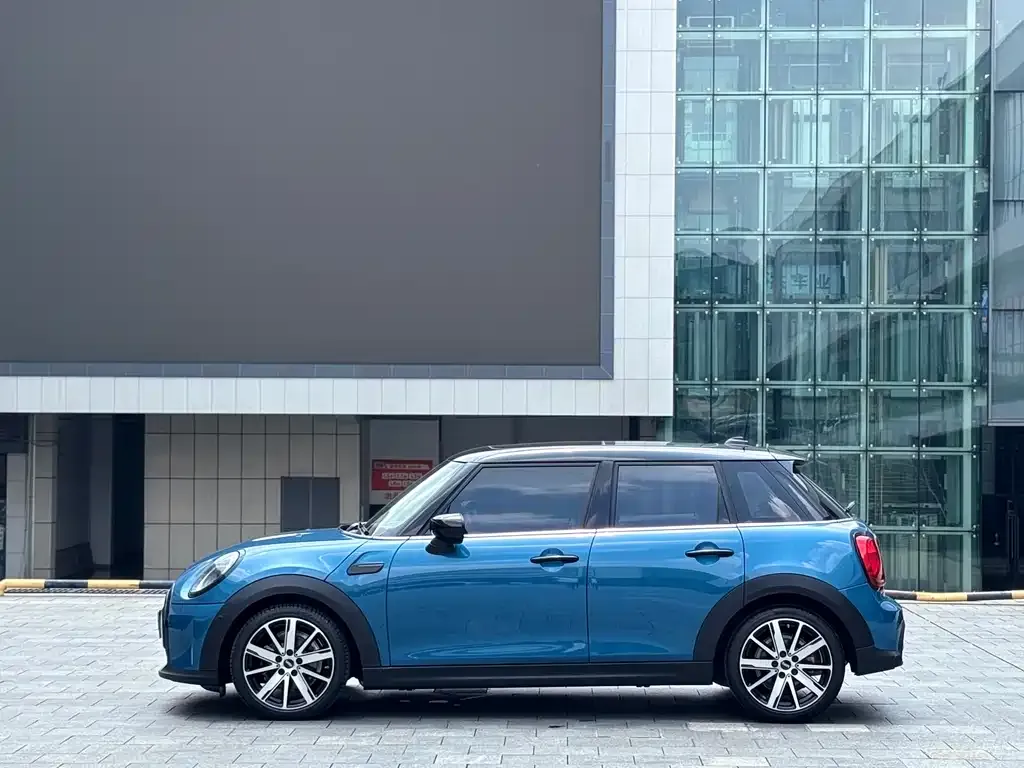 MINI Cooper (3-door) — фото 10