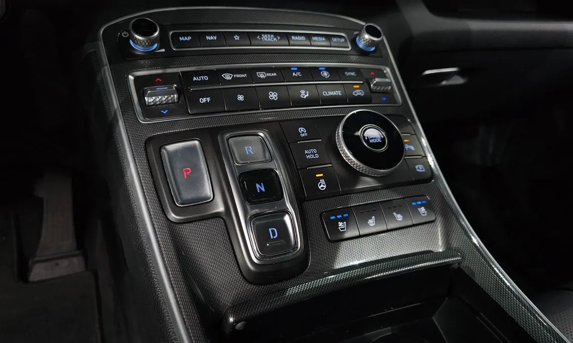 Hyundai Santafe — фото 8