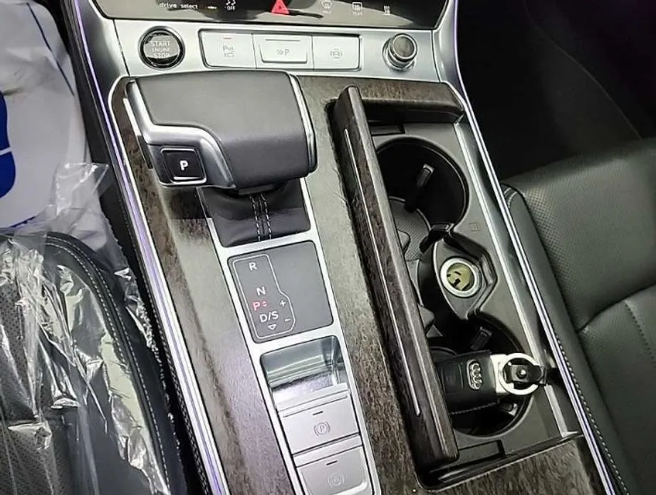 Audi A6 2021 из KR, фото 7