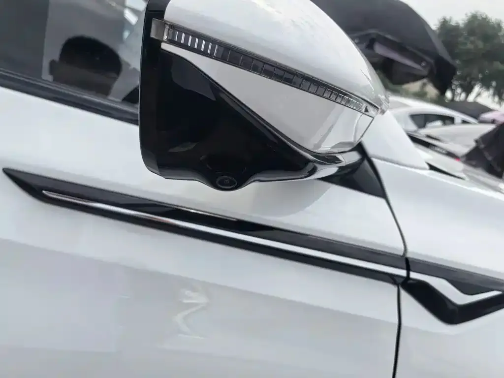 Changan CS75PLUS — фото 2