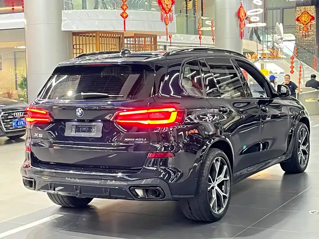 BMW X5 — фото 3