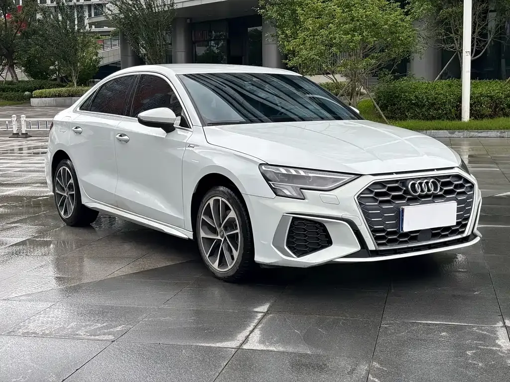 Audi A3 — фото 10