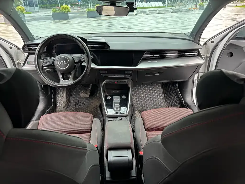 Audi A3 — фото 2