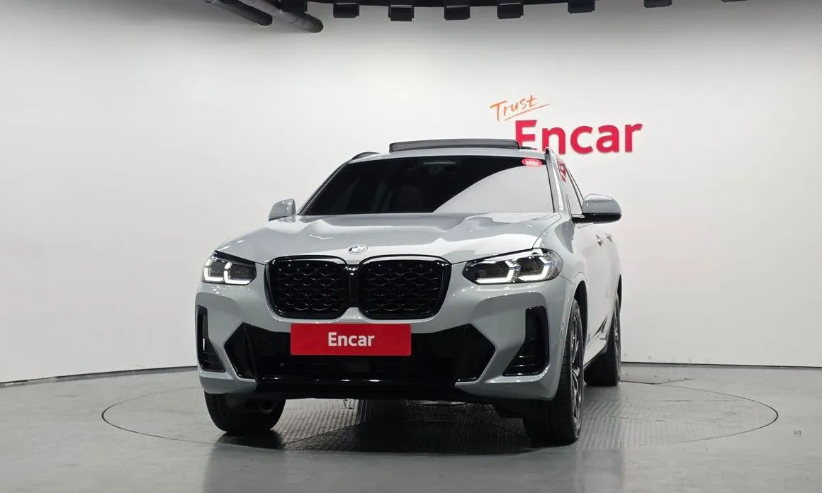 BMW X4 2023 из KR, фото 8
