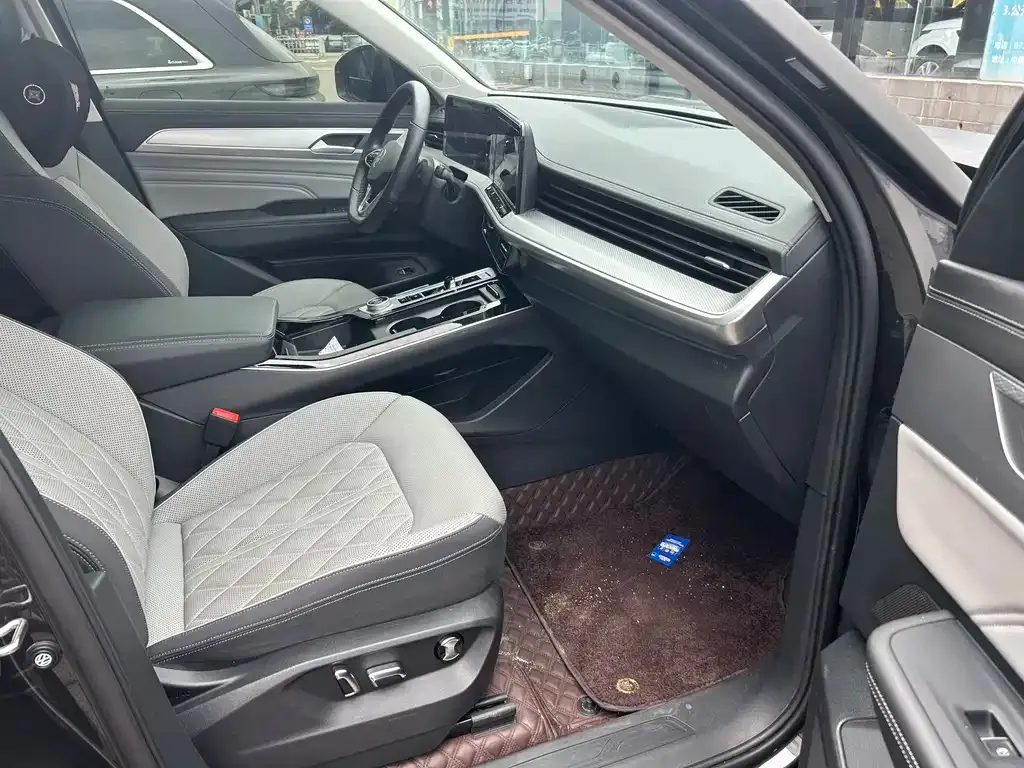 Volkswagen Tavendor — фото 10