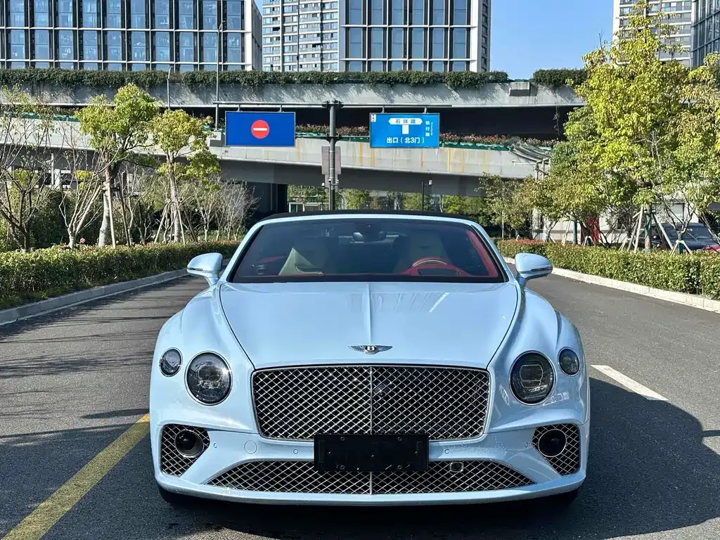 Bentley Continental — фото 9
