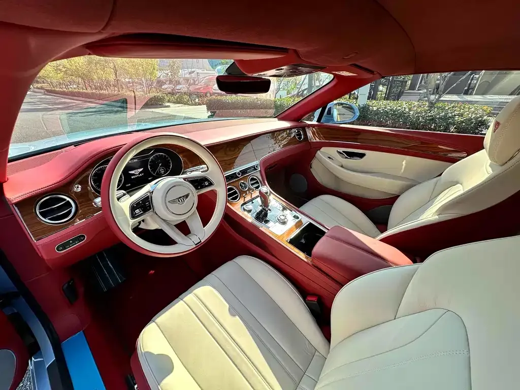 Bentley Continental — фото 2