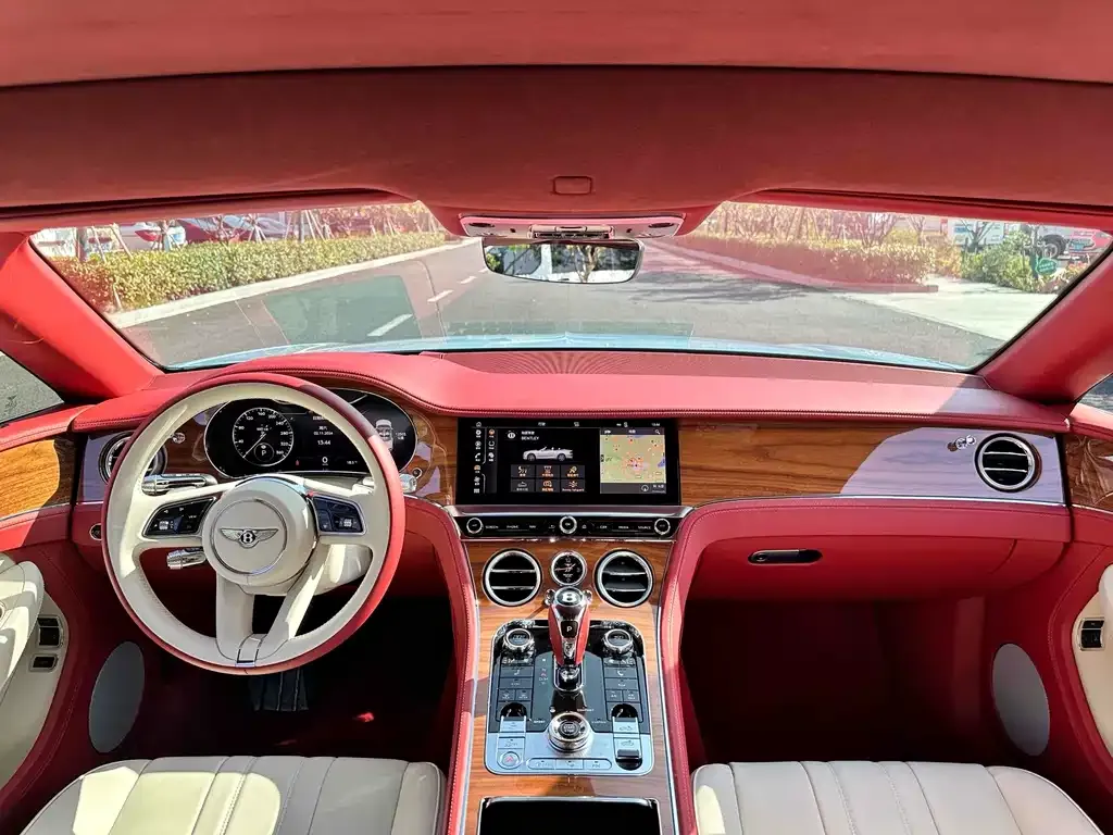 Bentley Continental — фото 4