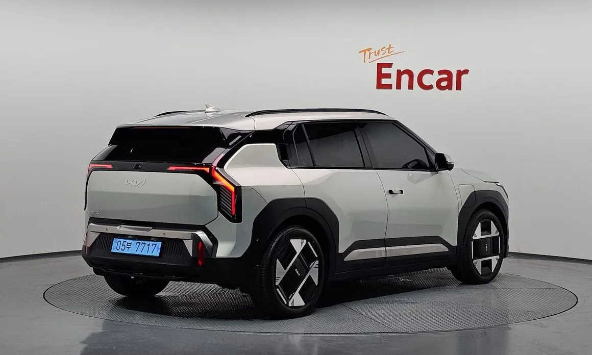 Kia EV3 — фото 2
