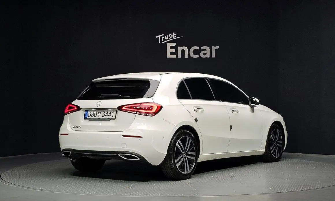Mercedes-Benz A-Class — фото 8