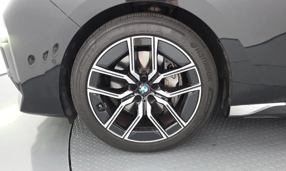 BMW 7-Series 2024 из KR, фото 6