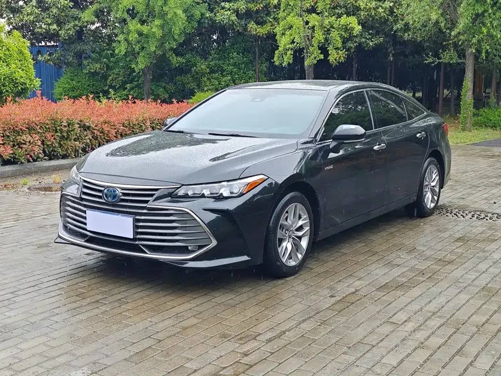 Toyota Avalon — фото 8