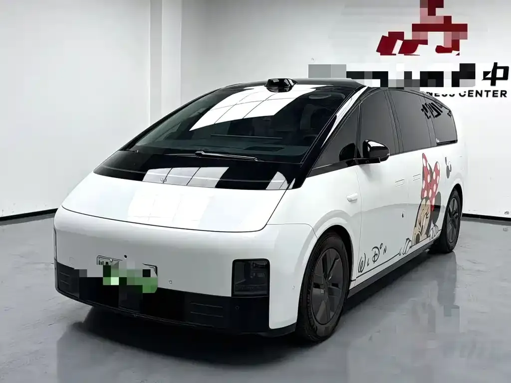 Li Auto MEGA