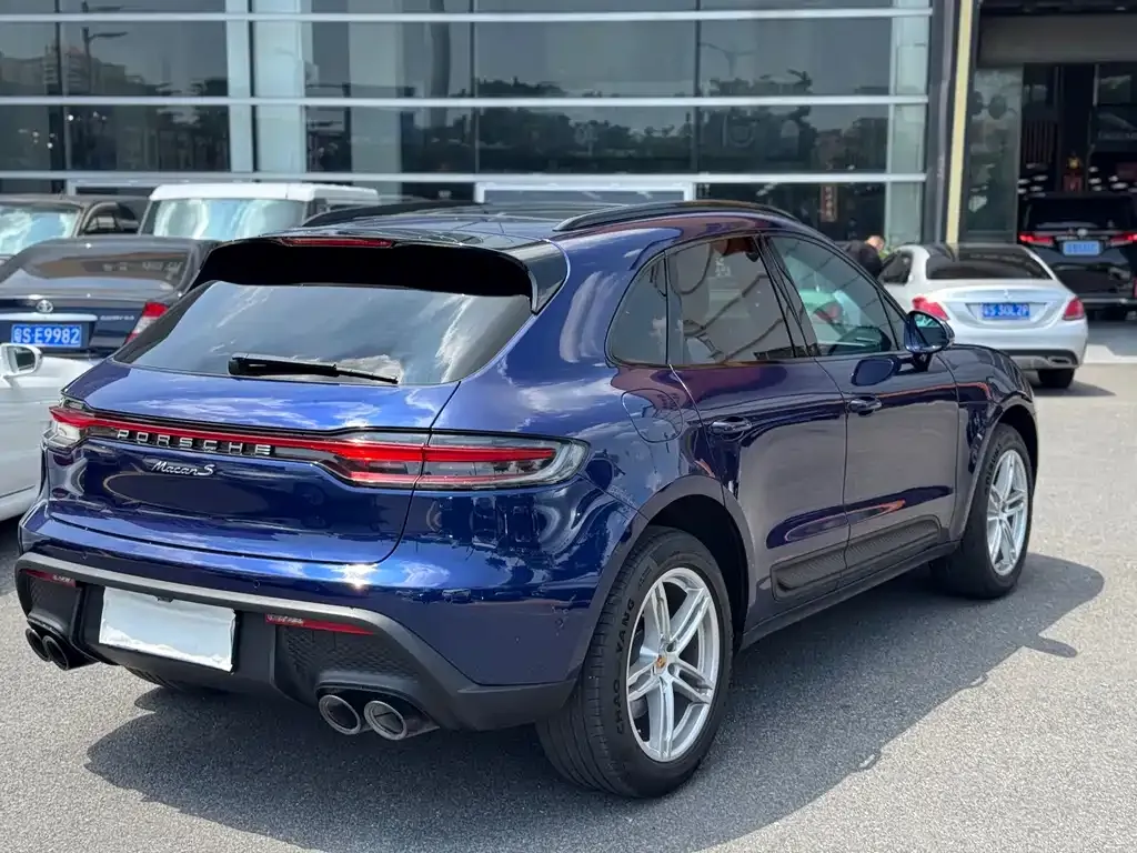Porsche Macan — фото 8