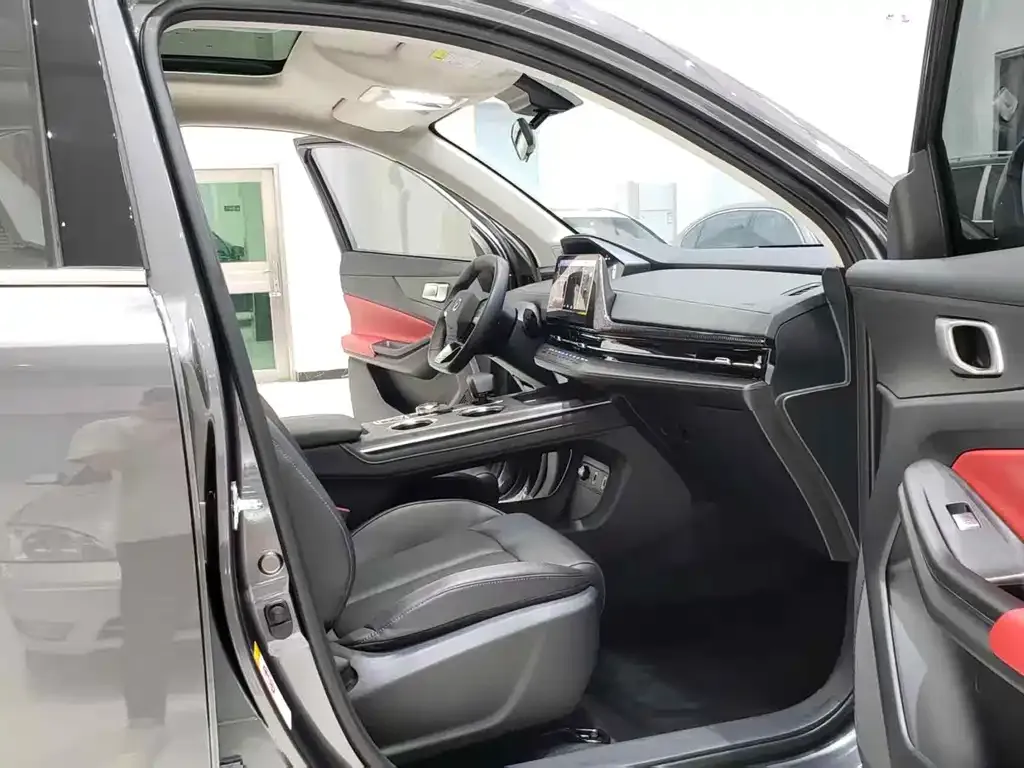 Changan CS55PLUS — фото 10