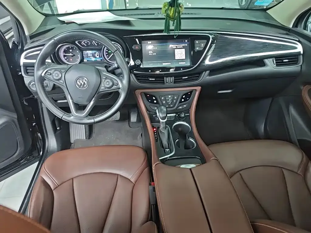 Buick Envision Plus — фото 10