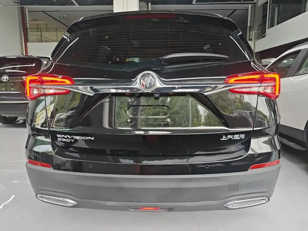 Buick Envision Plus — фото 9