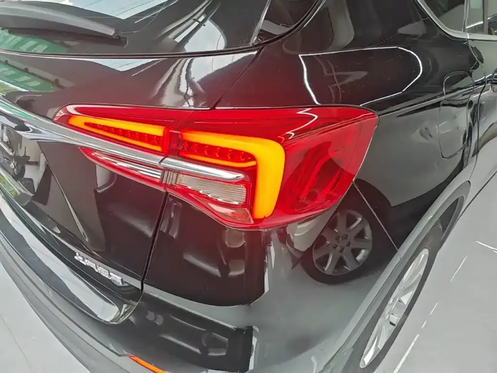 Buick Envision Plus — фото 3