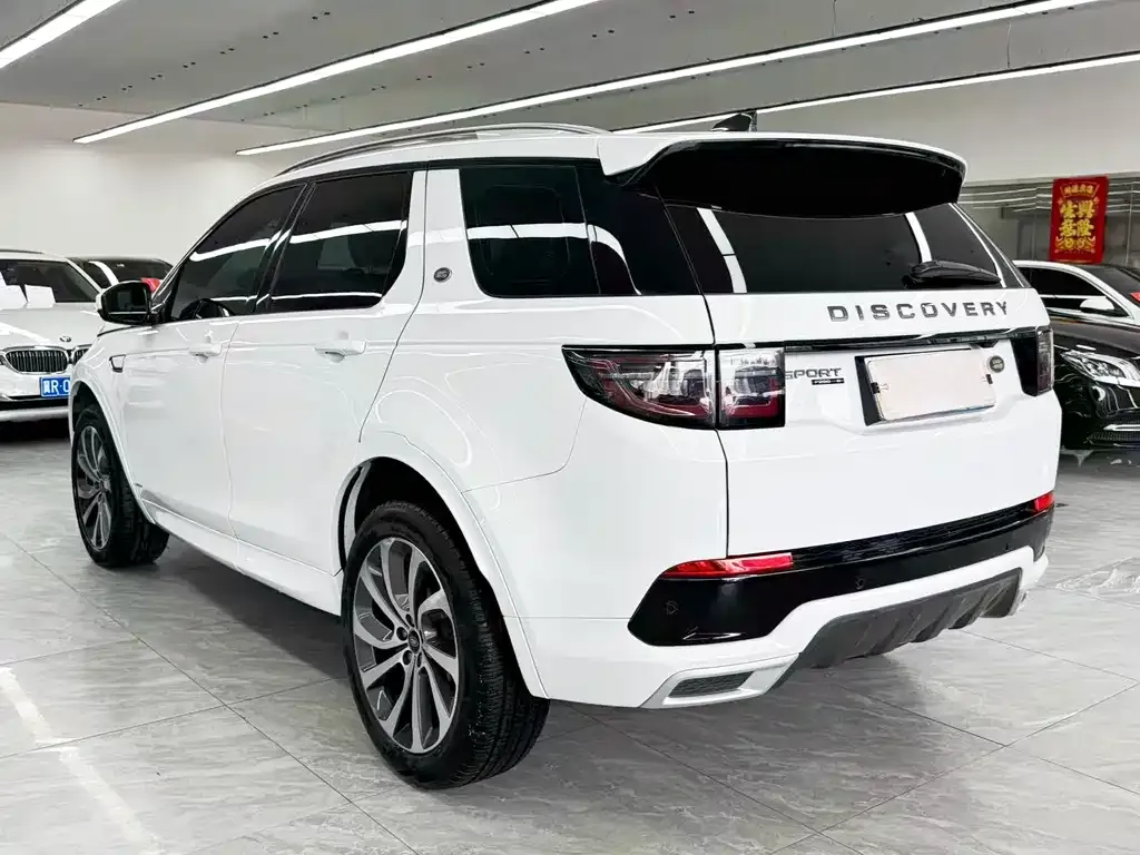 Land Rover Discovery Sport — фото 8