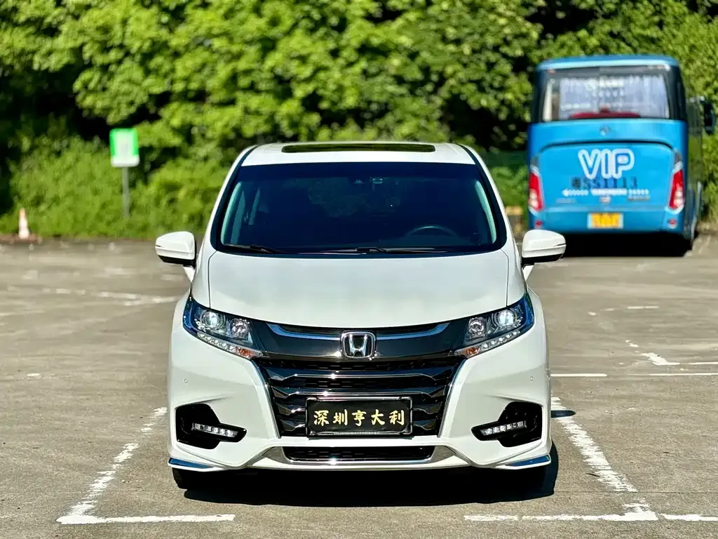 Honda Odyssey — фото 4