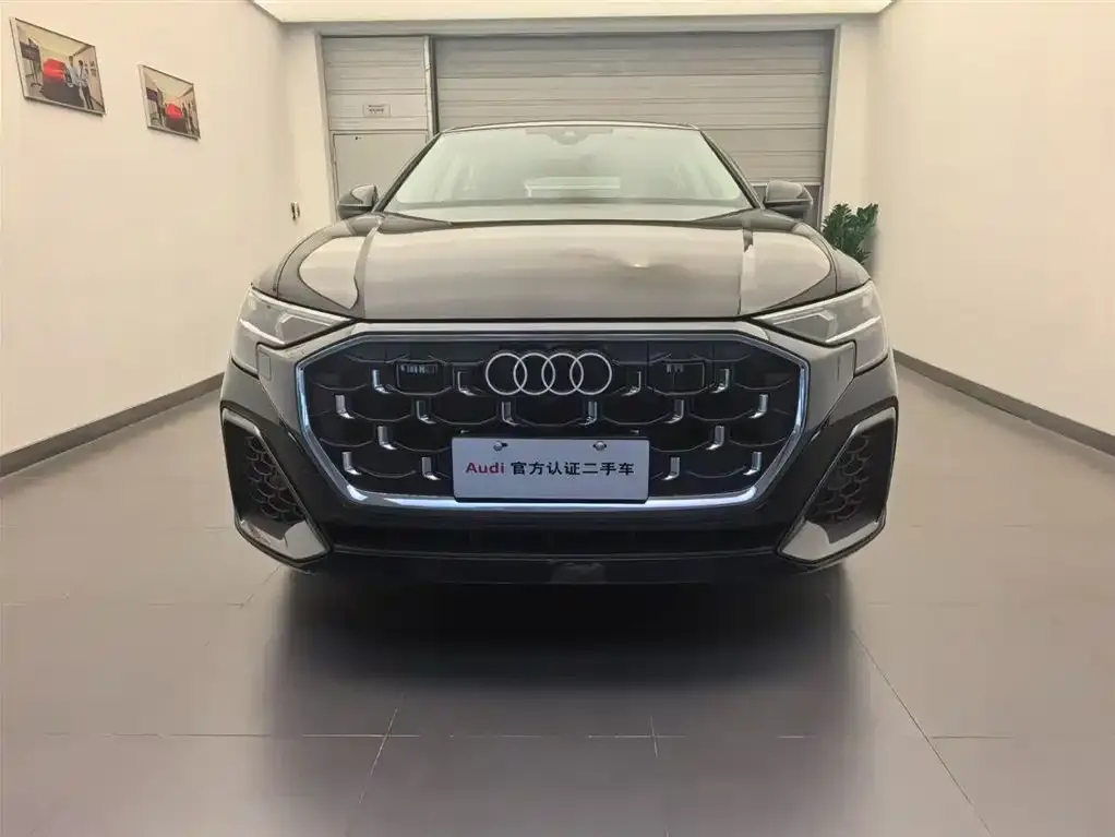 Audi Q8 — фото 2