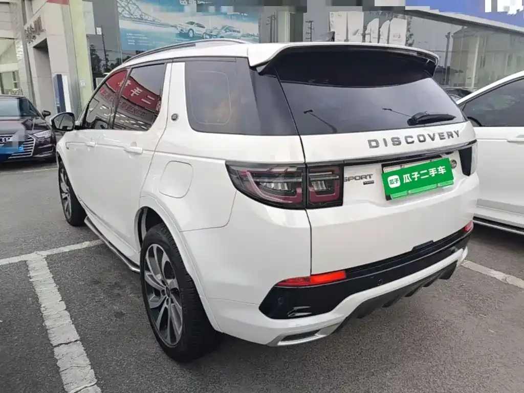 Land Rover Discovery Sport Hybrid — фото 5