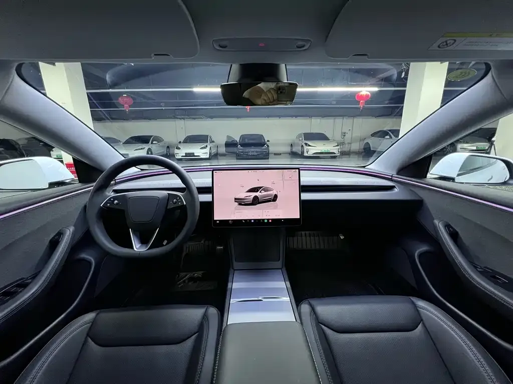 Tesla Model 3 — фото 7