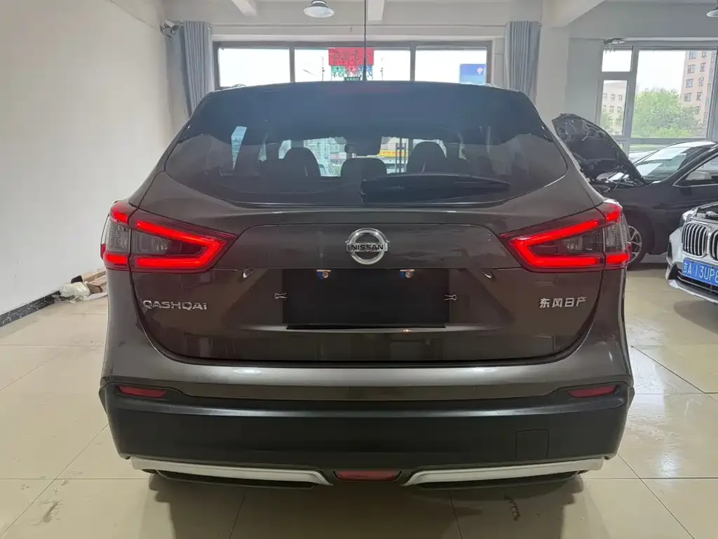 Nissan Qashqai — фото 3