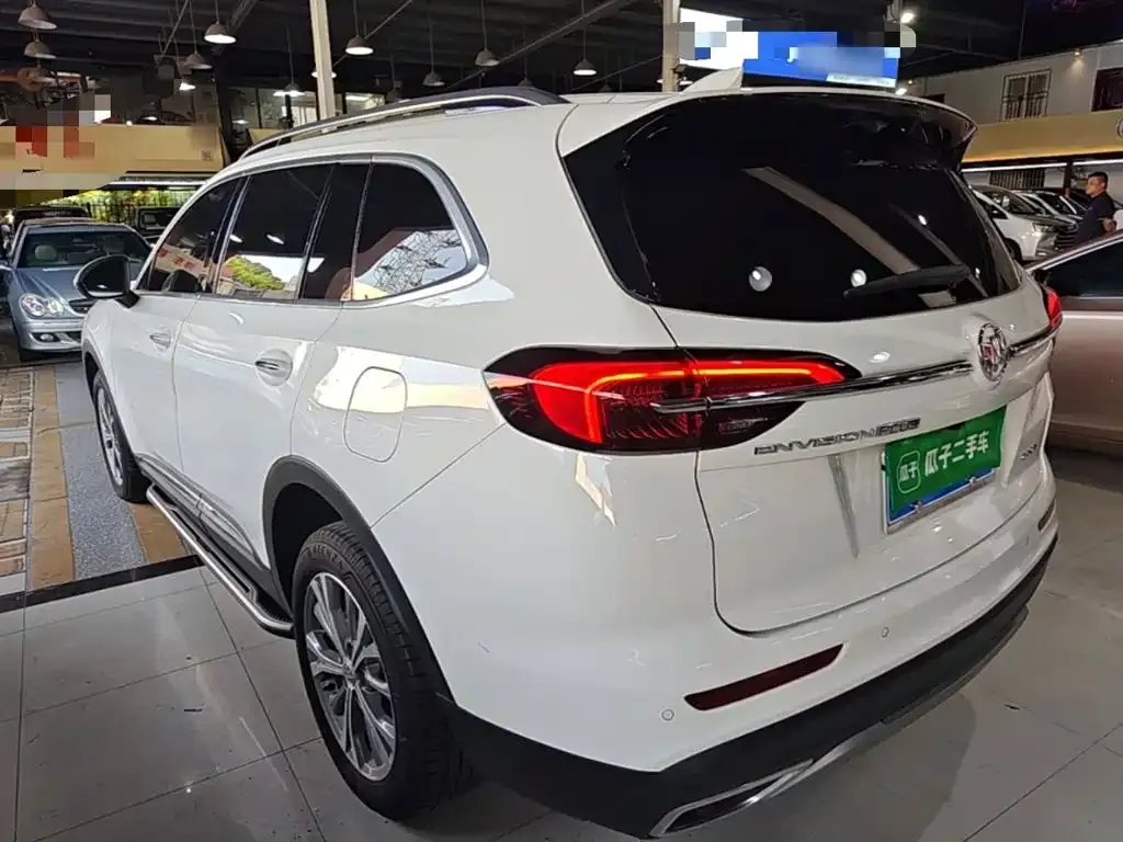 Buick Envision Plus — фото 4