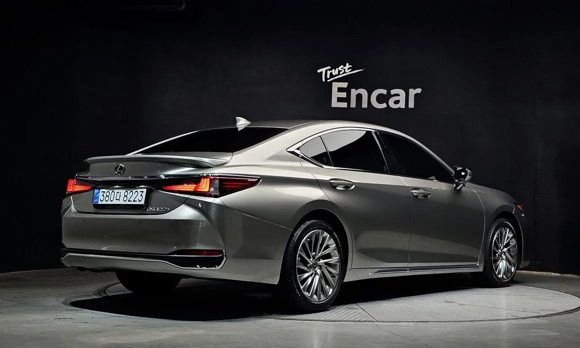 Lexus ES 2026 из KR, фото 6
