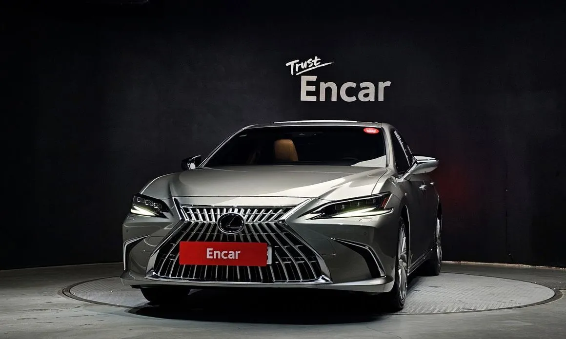 Lexus ES 2026 из KR, фото 3