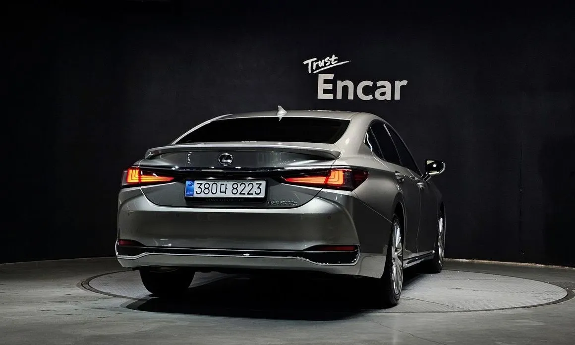 Lexus ES 2026 из KR, фото 7
