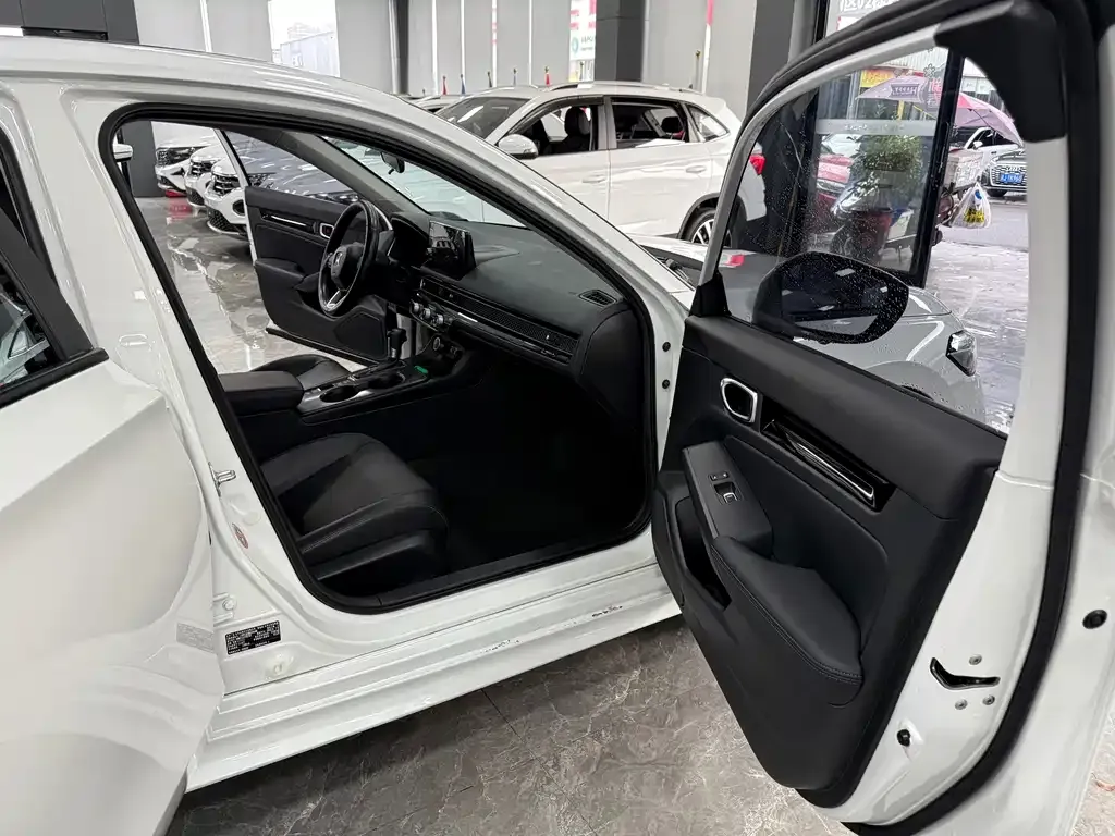 Honda Civic — фото 3