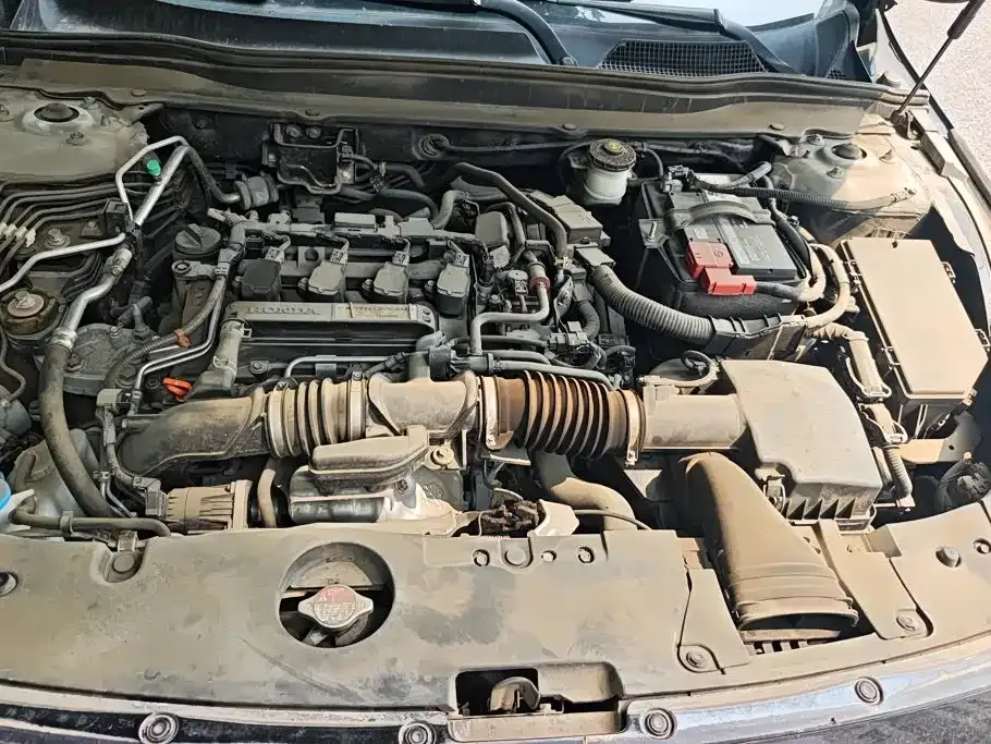 Honda Accord — фото 4