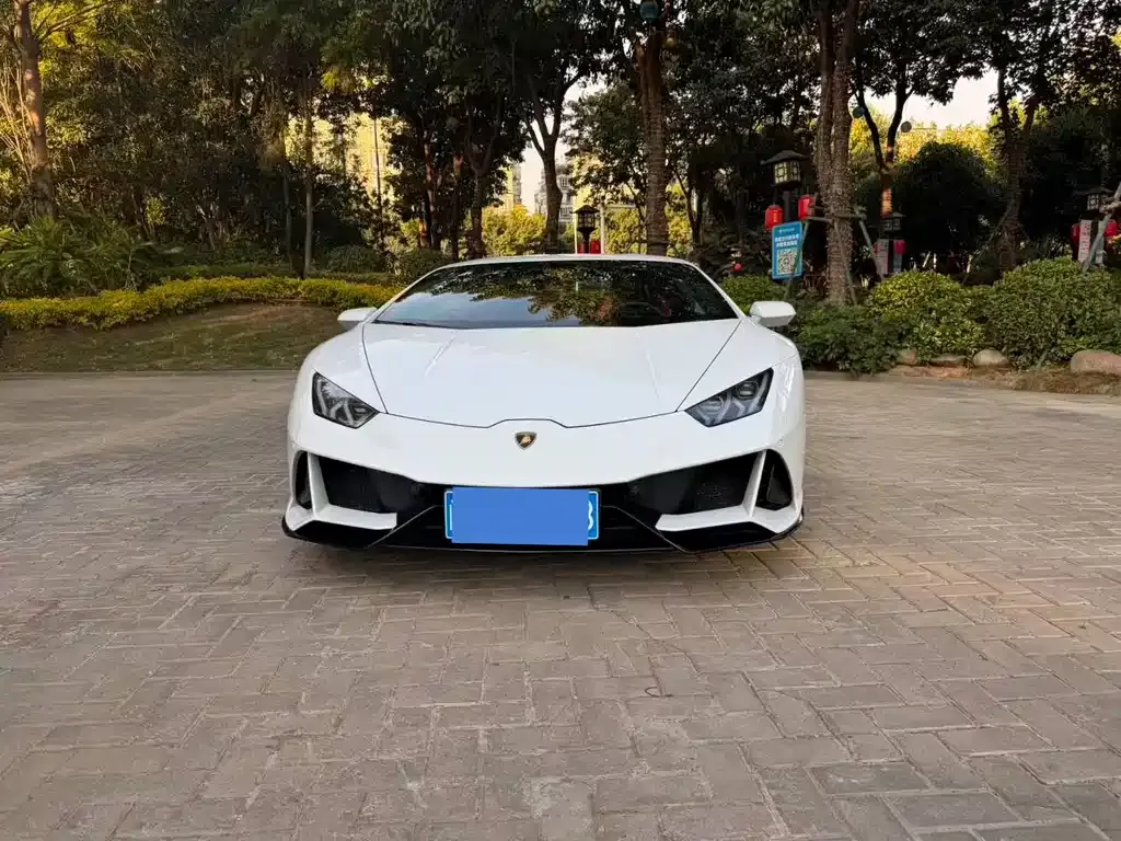 Lamborghini Huracan — фото 2
