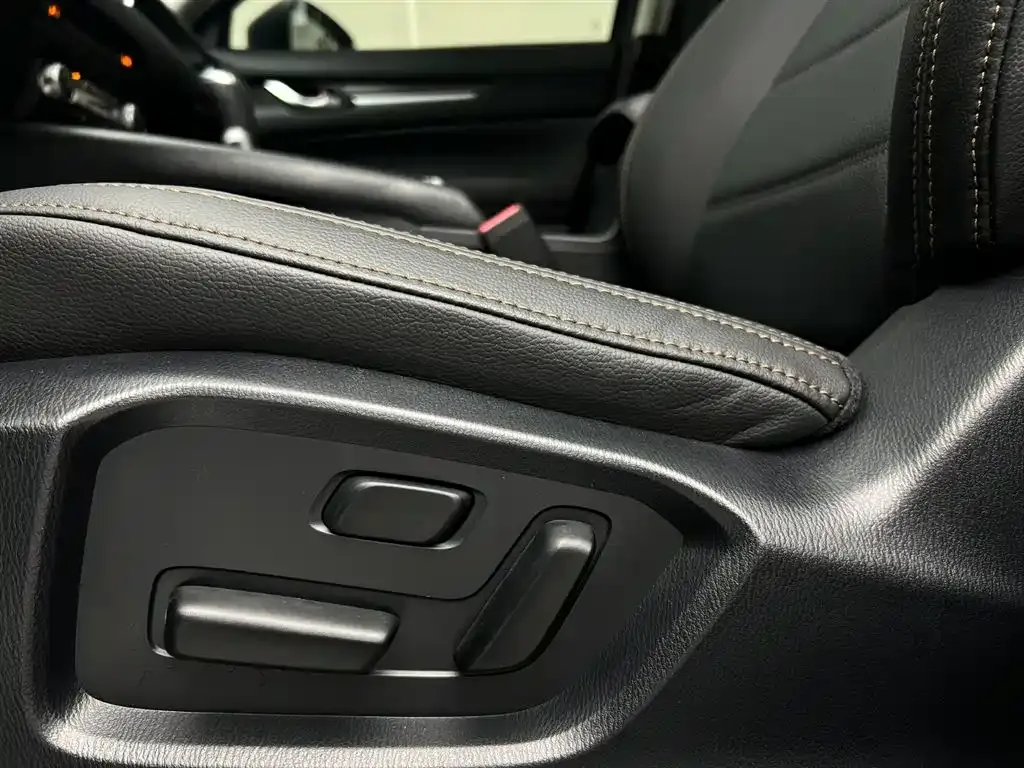 Mazda CX-5 — фото 10