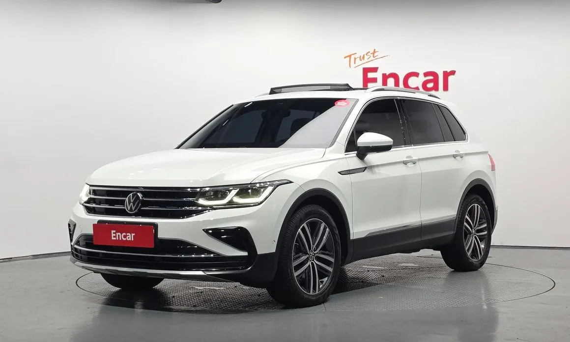Volkswagen Tiguan — фото 1