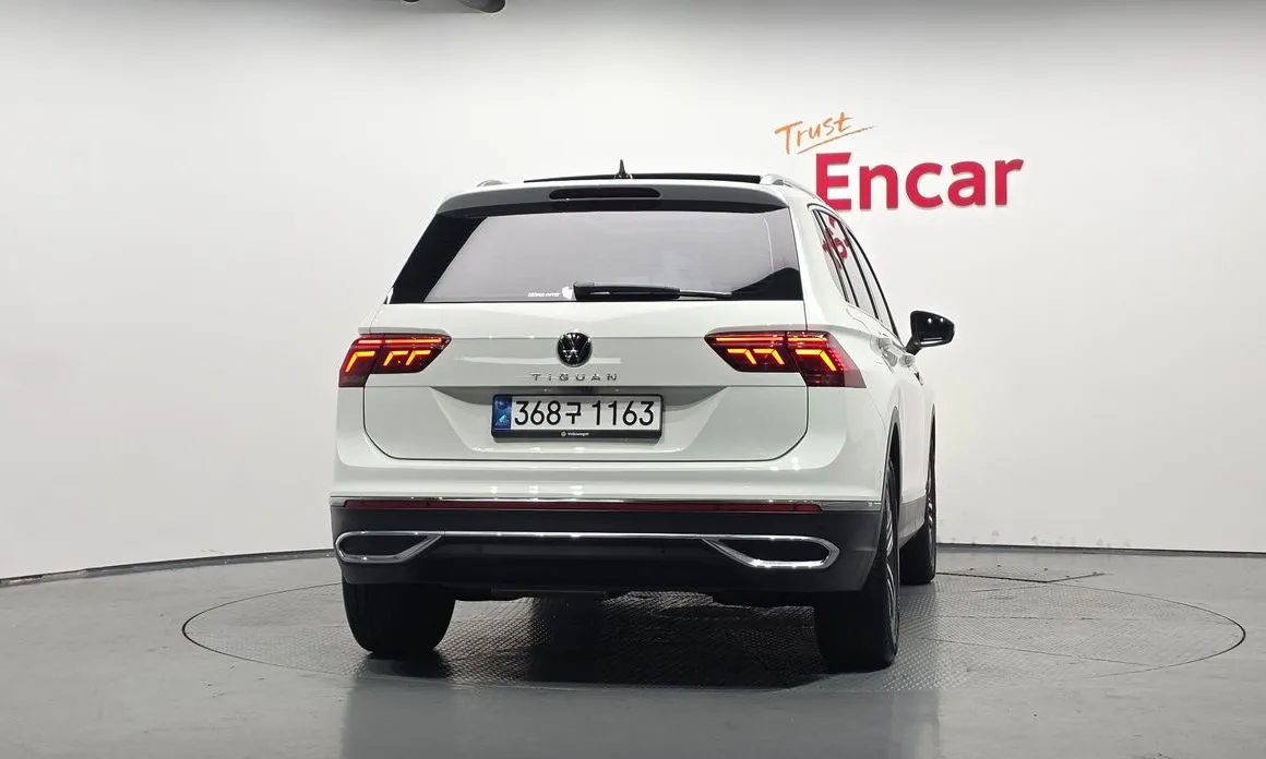 Volkswagen Tiguan — фото 2