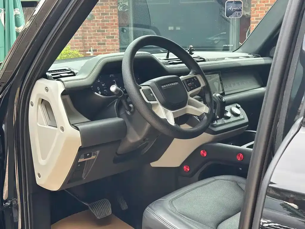 Land Rover Defender — фото 5