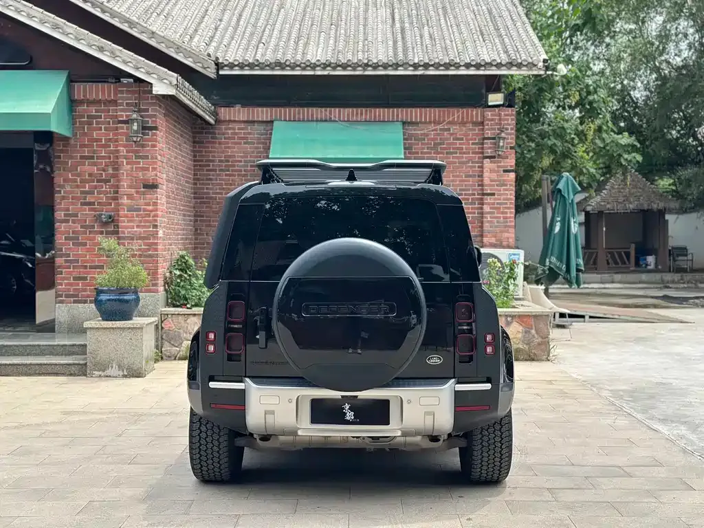Land Rover Defender — фото 3