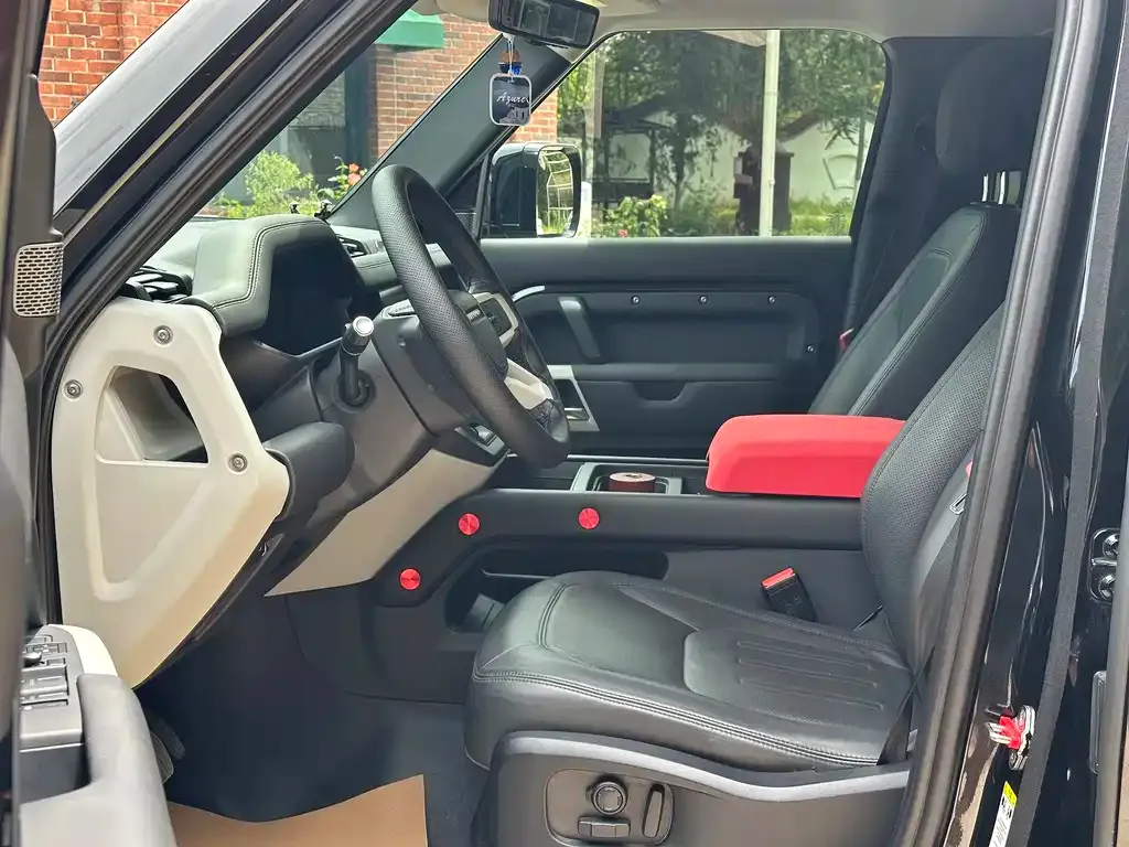 Land Rover Defender — фото 2