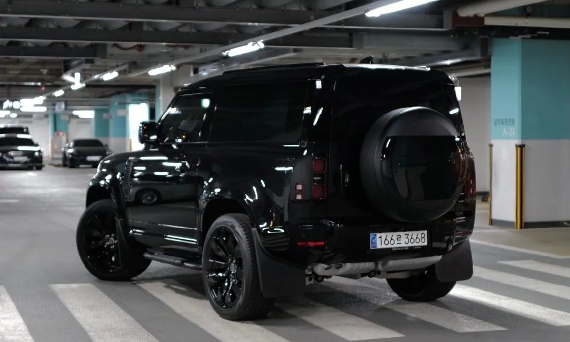 Land Rover Defender — фото 5