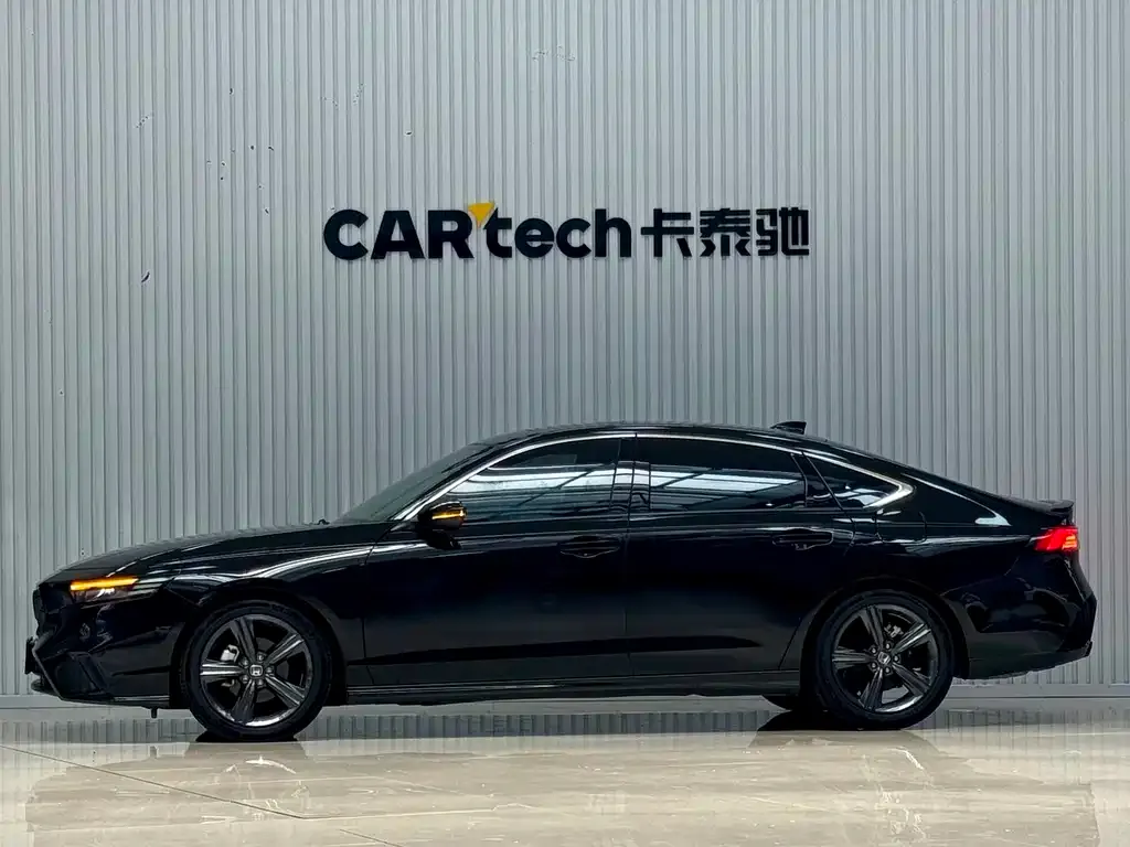 Honda Inspire — фото 4