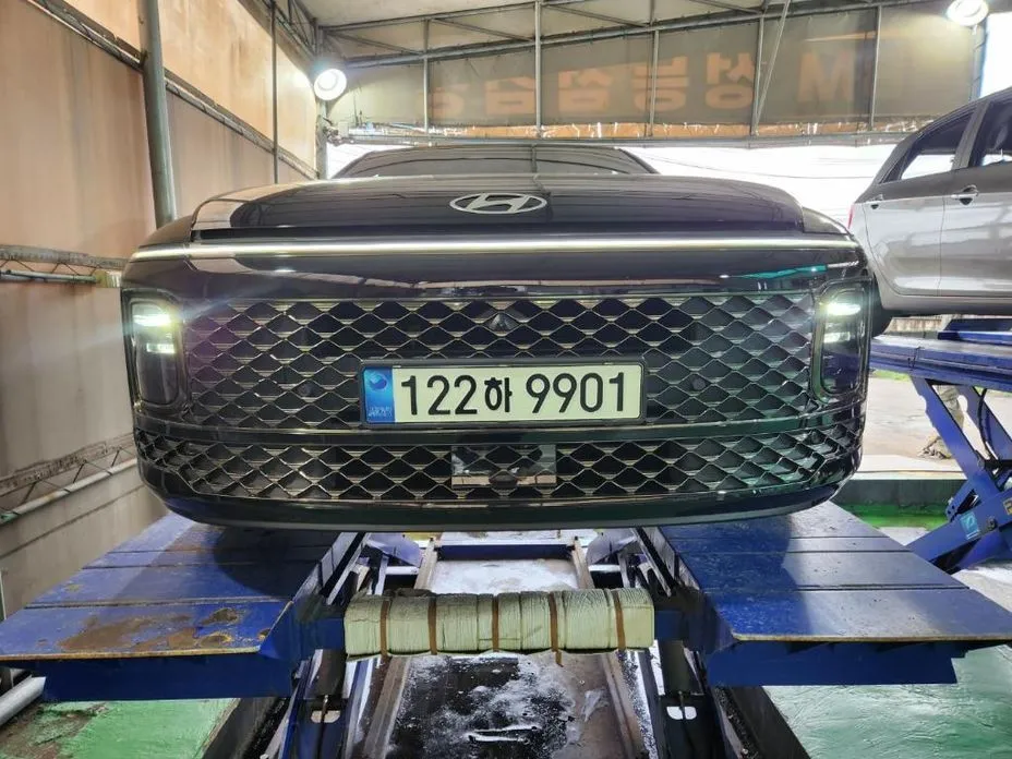 Hyundai Grandeur — фото 1